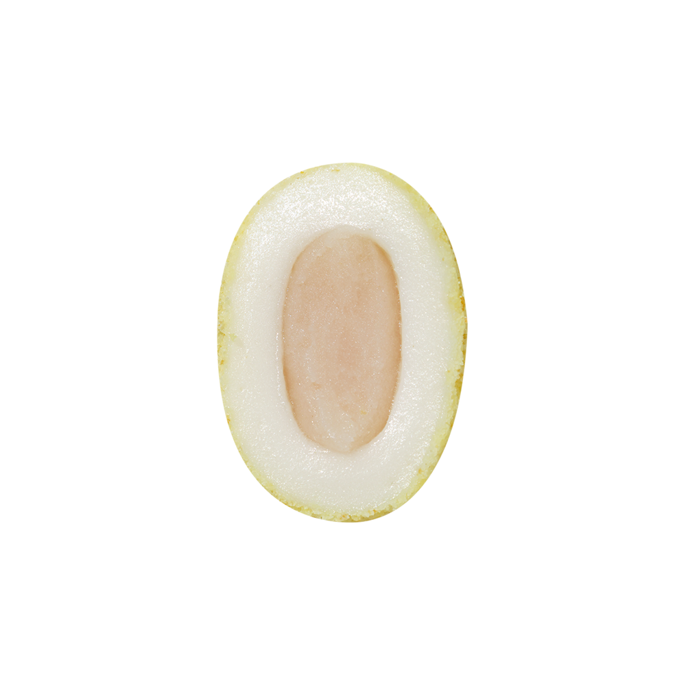 White sweet bean paste castella injeolmi