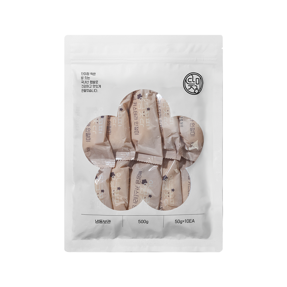 White sweet bean paste castella injeolmi
