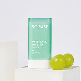 Shine Muscat Sun Stick SPF50+PA++++